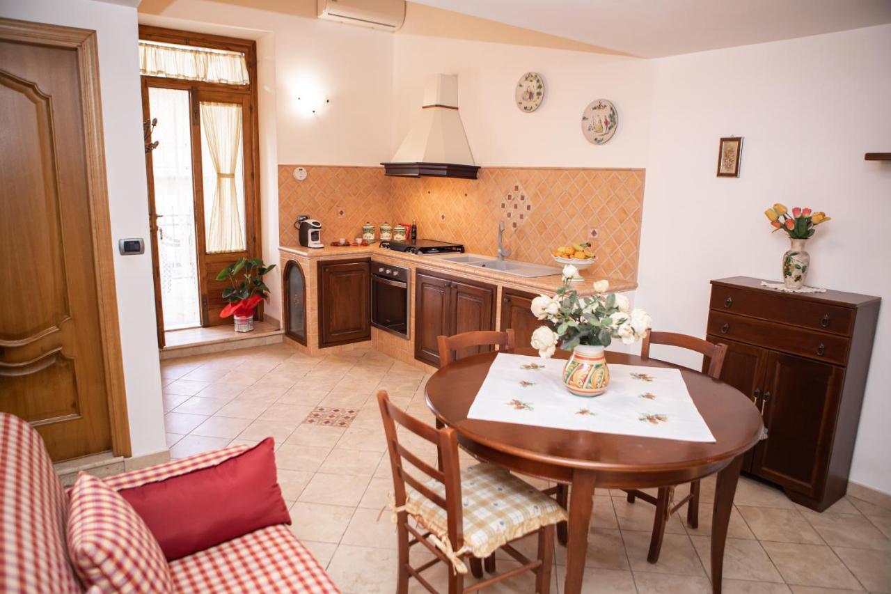 Casa Caronia Marina Near Cefalu ภายนอก รูปภาพ