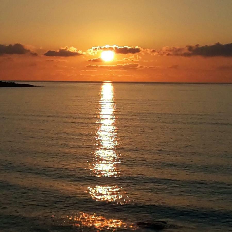 Casa Caronia Marina Near Cefalu ภายนอก รูปภาพ